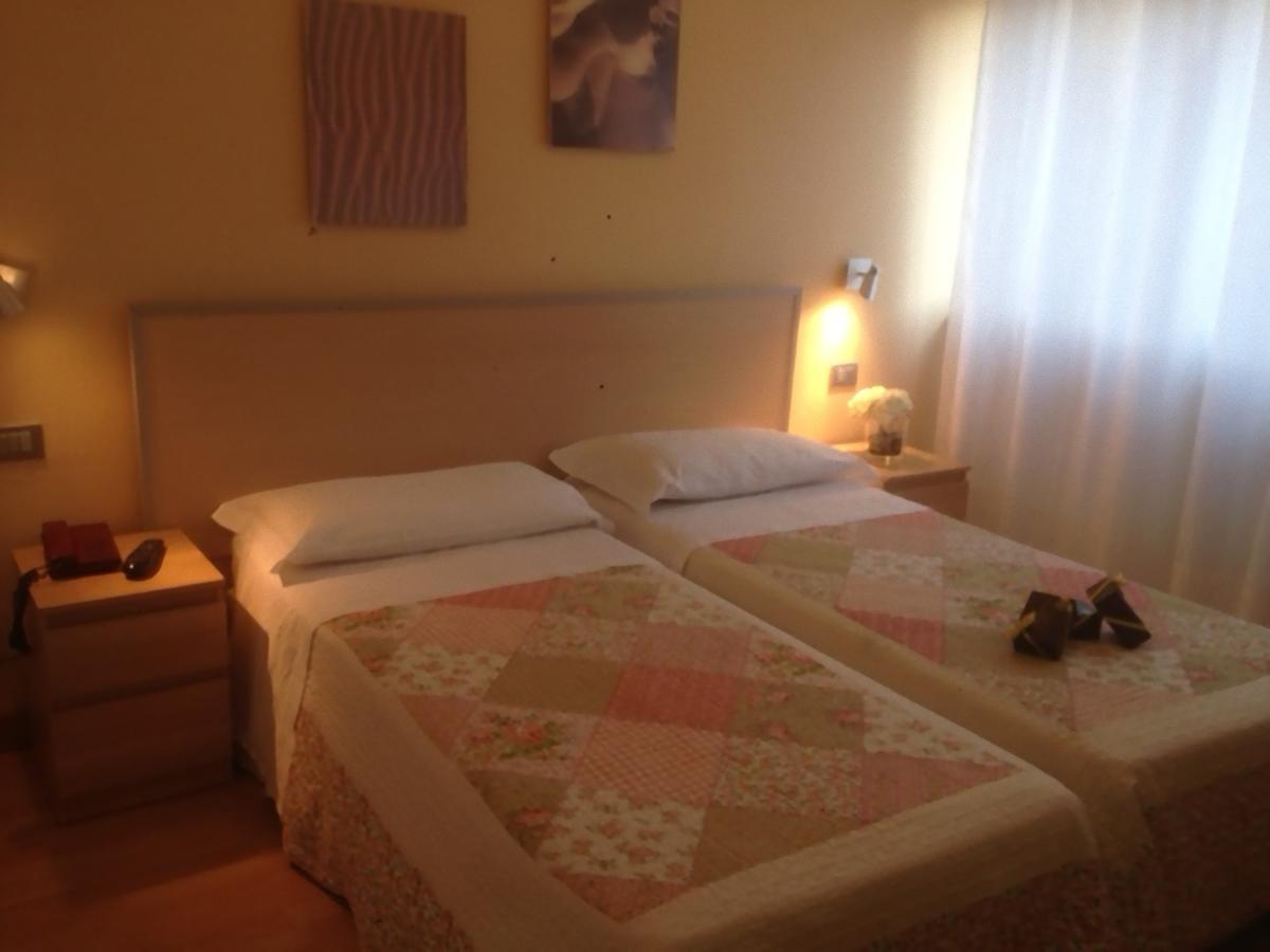 Hotel Butterfly Montecatini Terme Exteriér fotografie